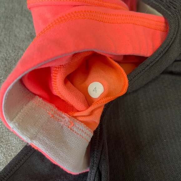 Lululemon Tuck Me In Athletic Yoga Tank in Soot/Very Light Flare - Picture 12 of 12